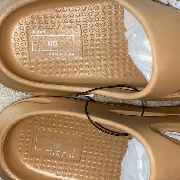 NEW UO molded mule water shoes unisex - Picture 5 of 12